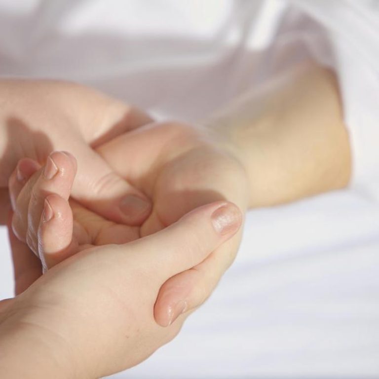 soft-hands-d244500eb5ad4feaab95b4b04eb0a923